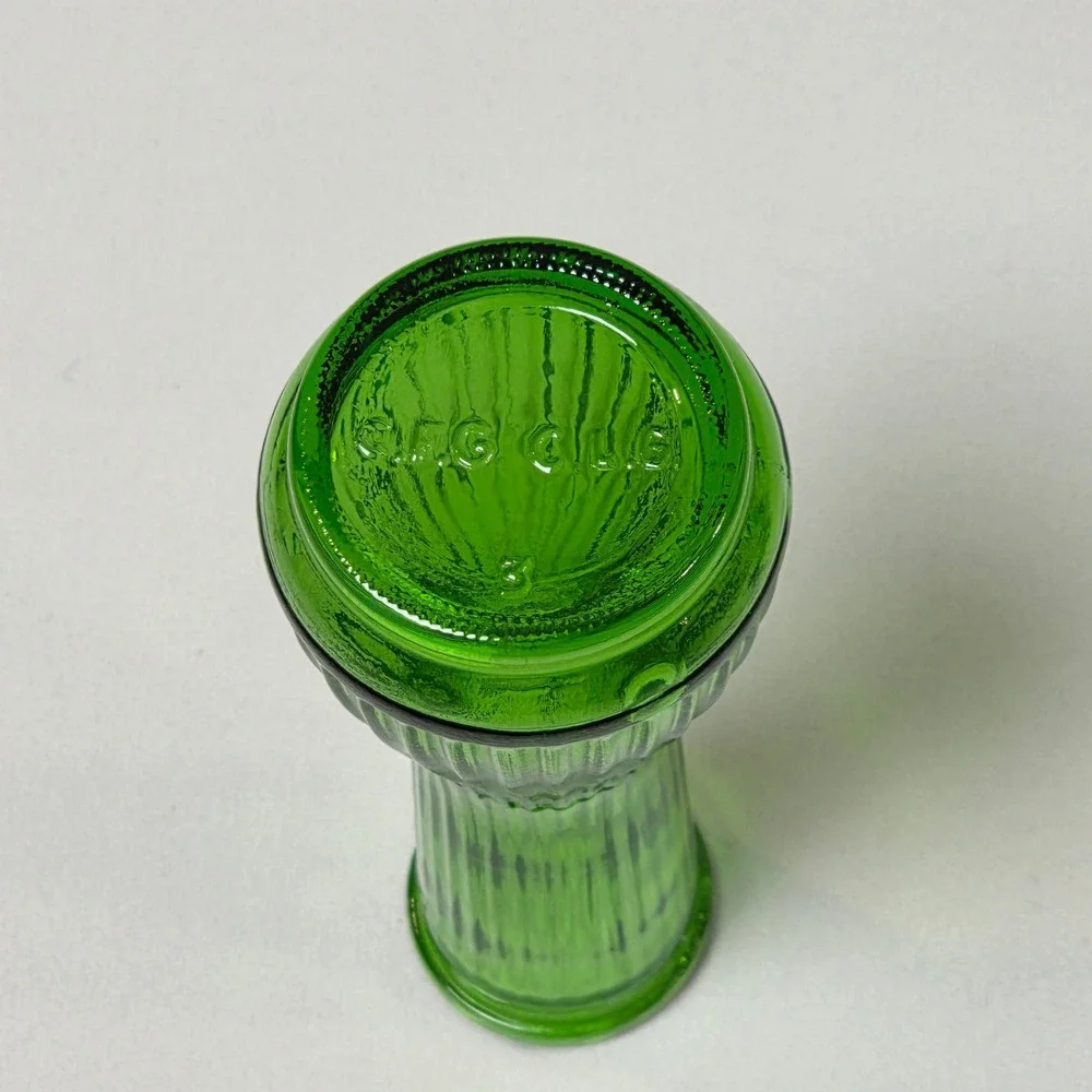 C.F.G. Emerald Green‎ Bud Stem Vase Textured Ridged Art Glass 6 Inches Vintage